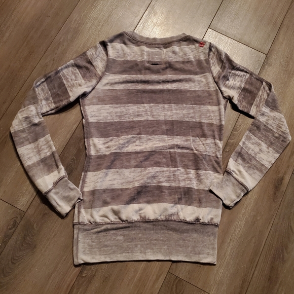 4/$20 Billabong Soft Gray Striped Sweatshirt with Front Pocket, Size S - Picture 4 of 4